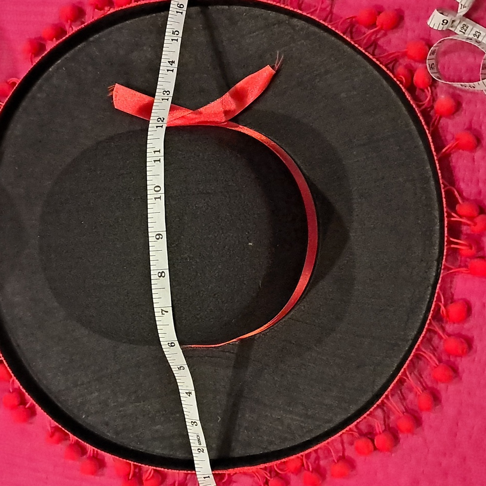 Spanish Style Black and Red Pom-Pom Women's Hat - Picture 10 of 11